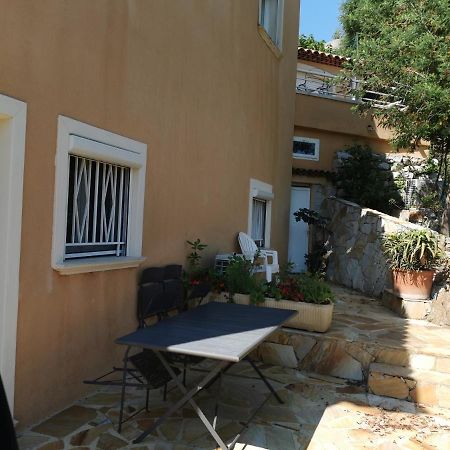 Ferienwohnung Ou Souleou Bormes-les-Mimosas Exterior foto